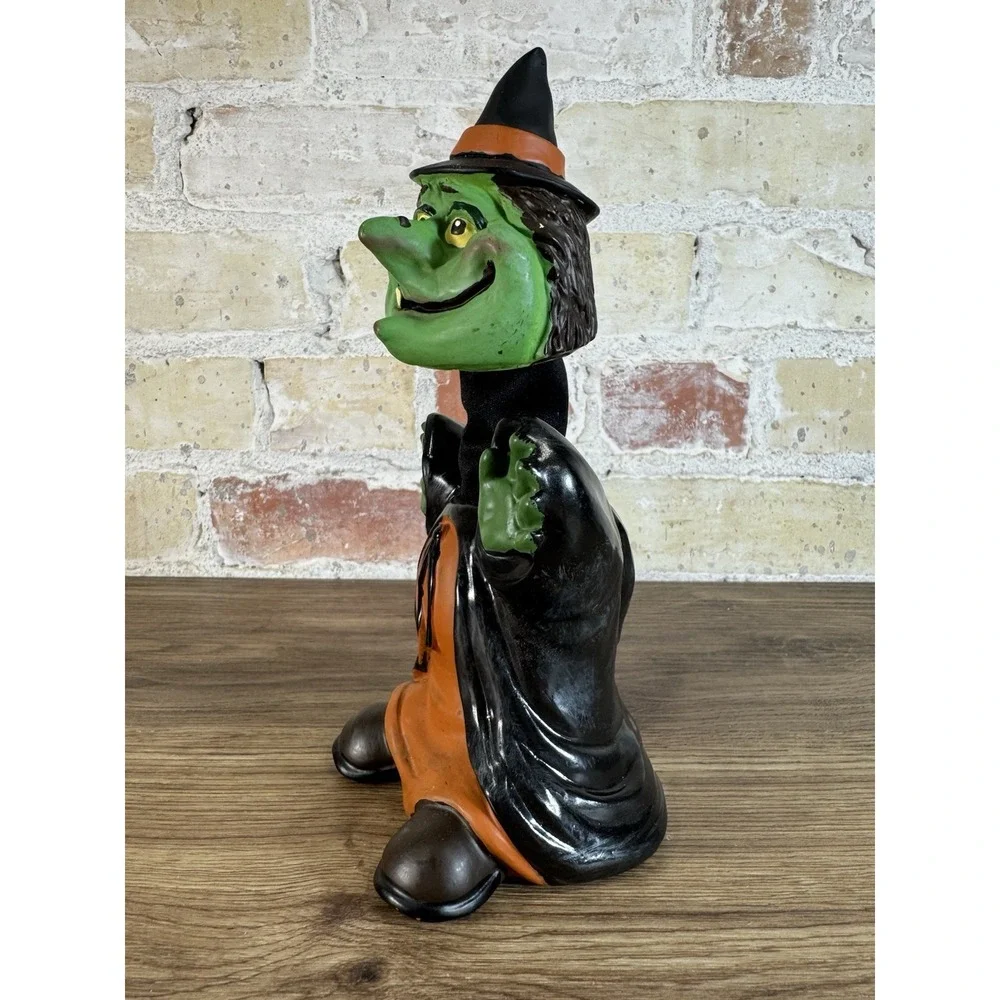 2004 Mario Chiodo Halloween Witch Bobblehead Nodder 10